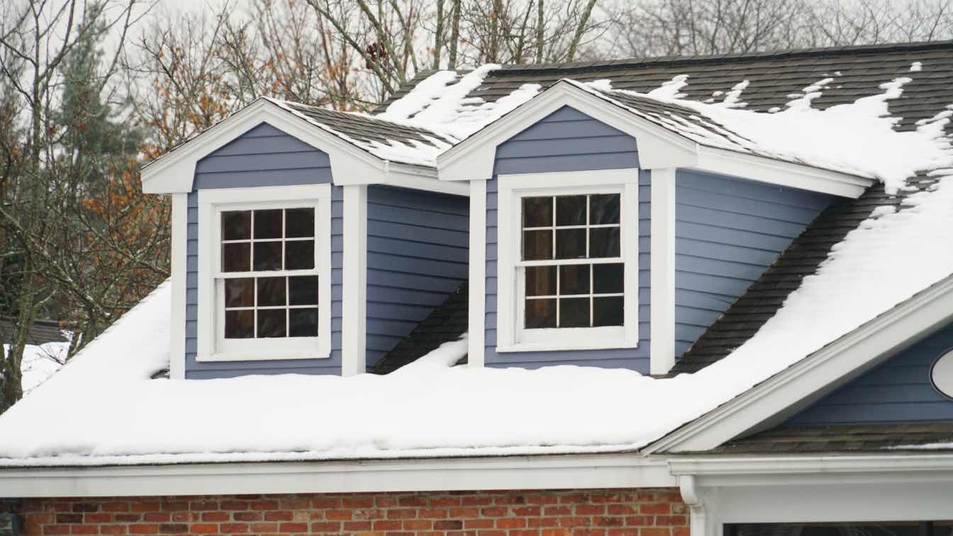 Winter Roof Care: How Predictive Monitoring Helps